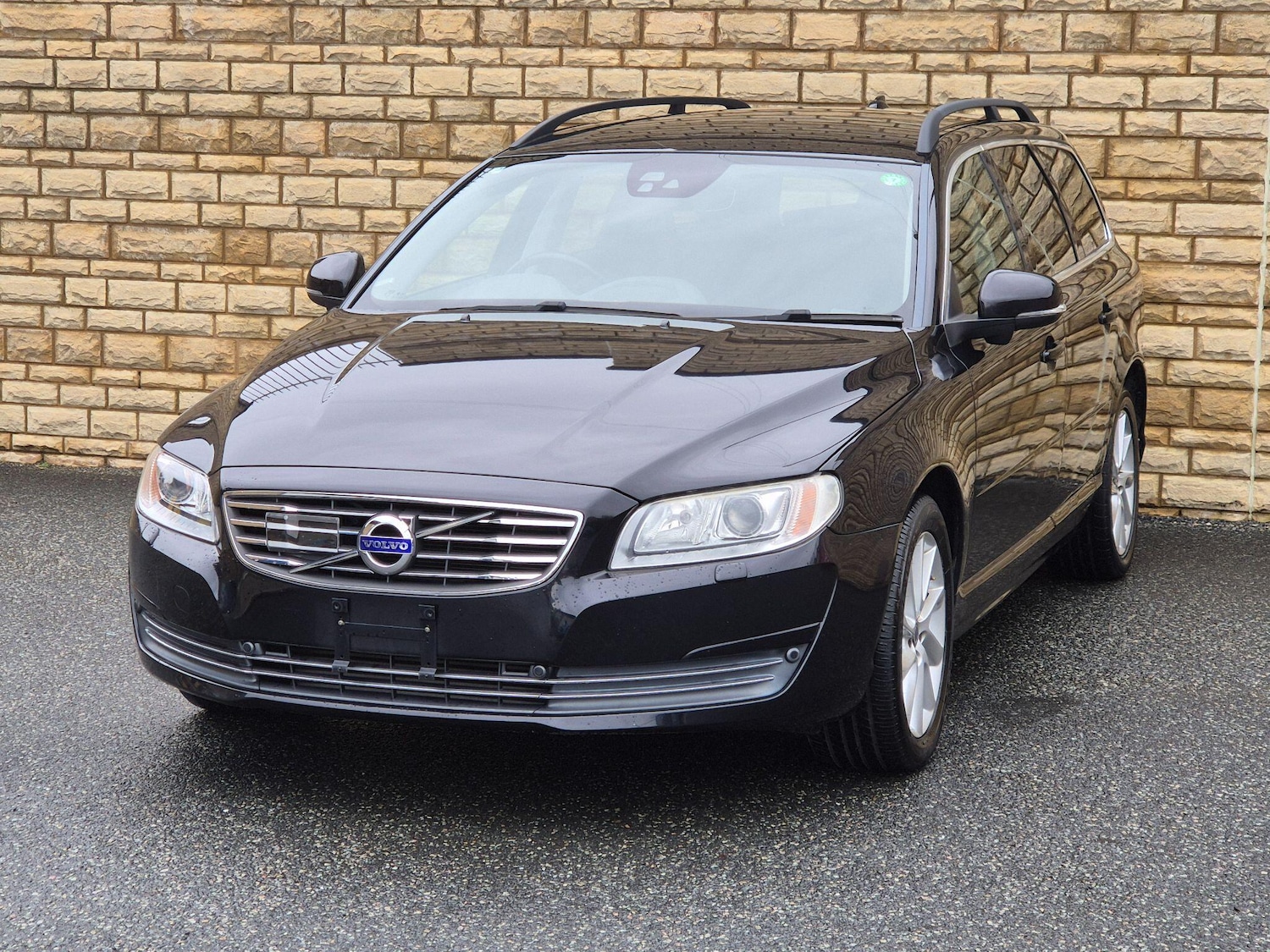 Used Volvo V70 2025 for sale - 77926952: Photo 5