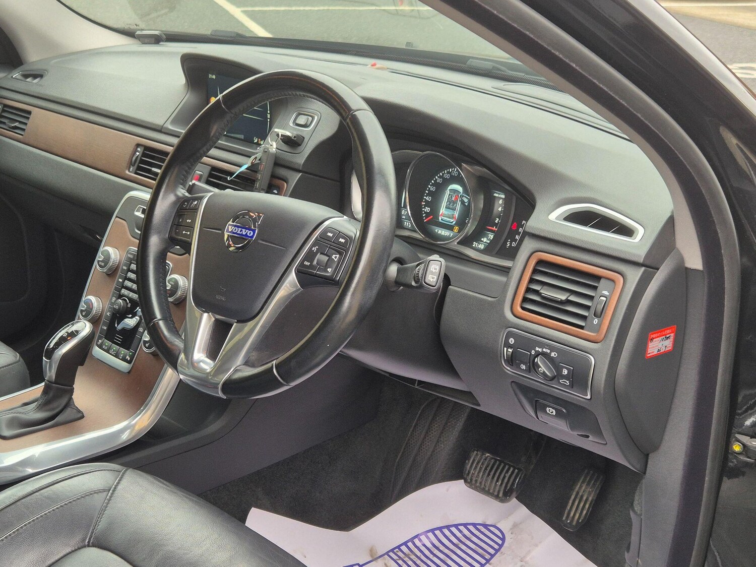 Used Volvo V70 2025 for sale - 77926952: Photo 6