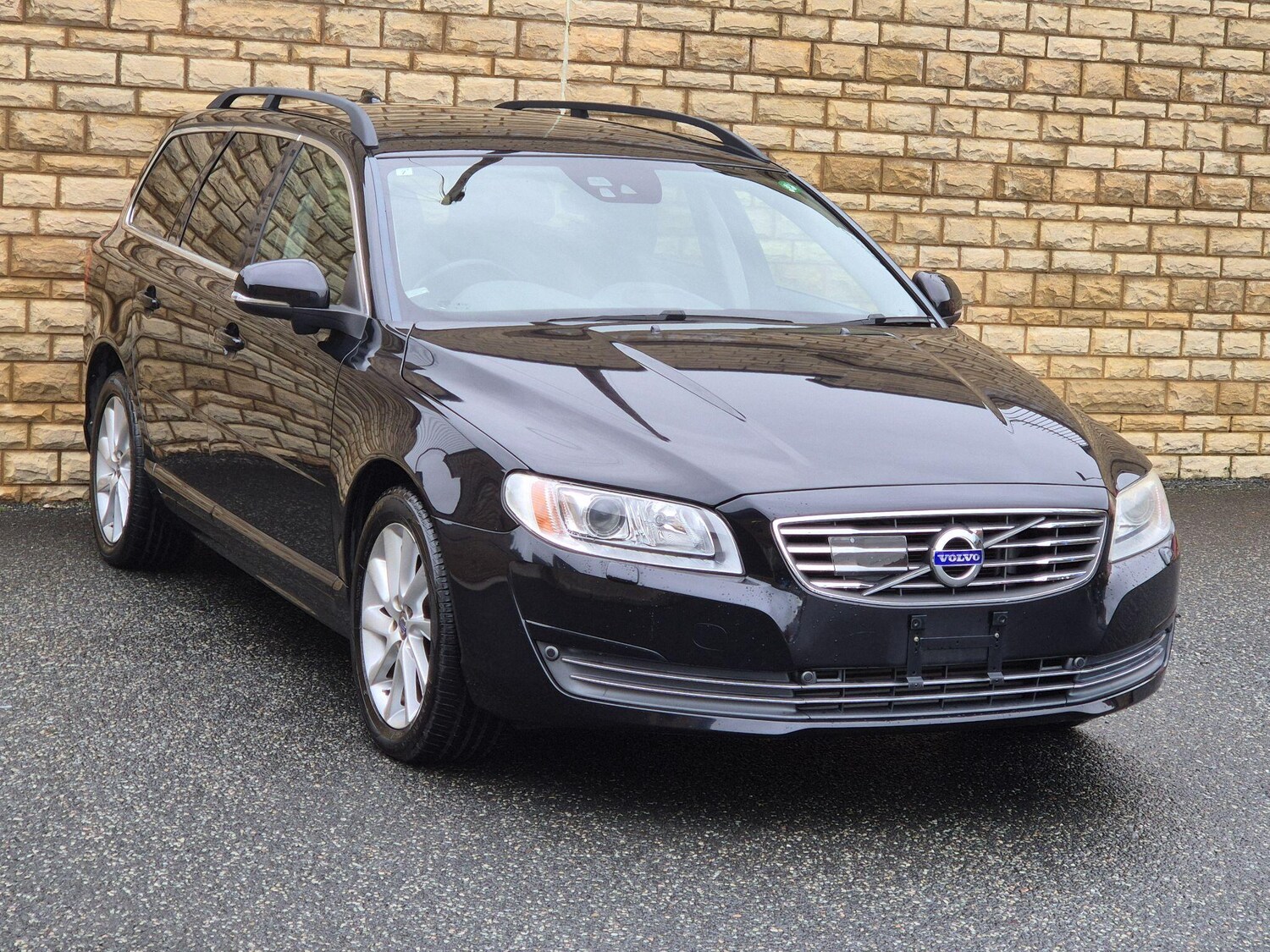 Used Volvo V70 2025 for sale - 77926952: Photo 9