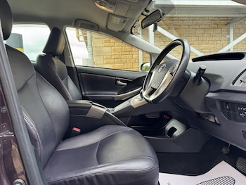 Used Toyota Prius 2014 for sale - 79459971: Photo