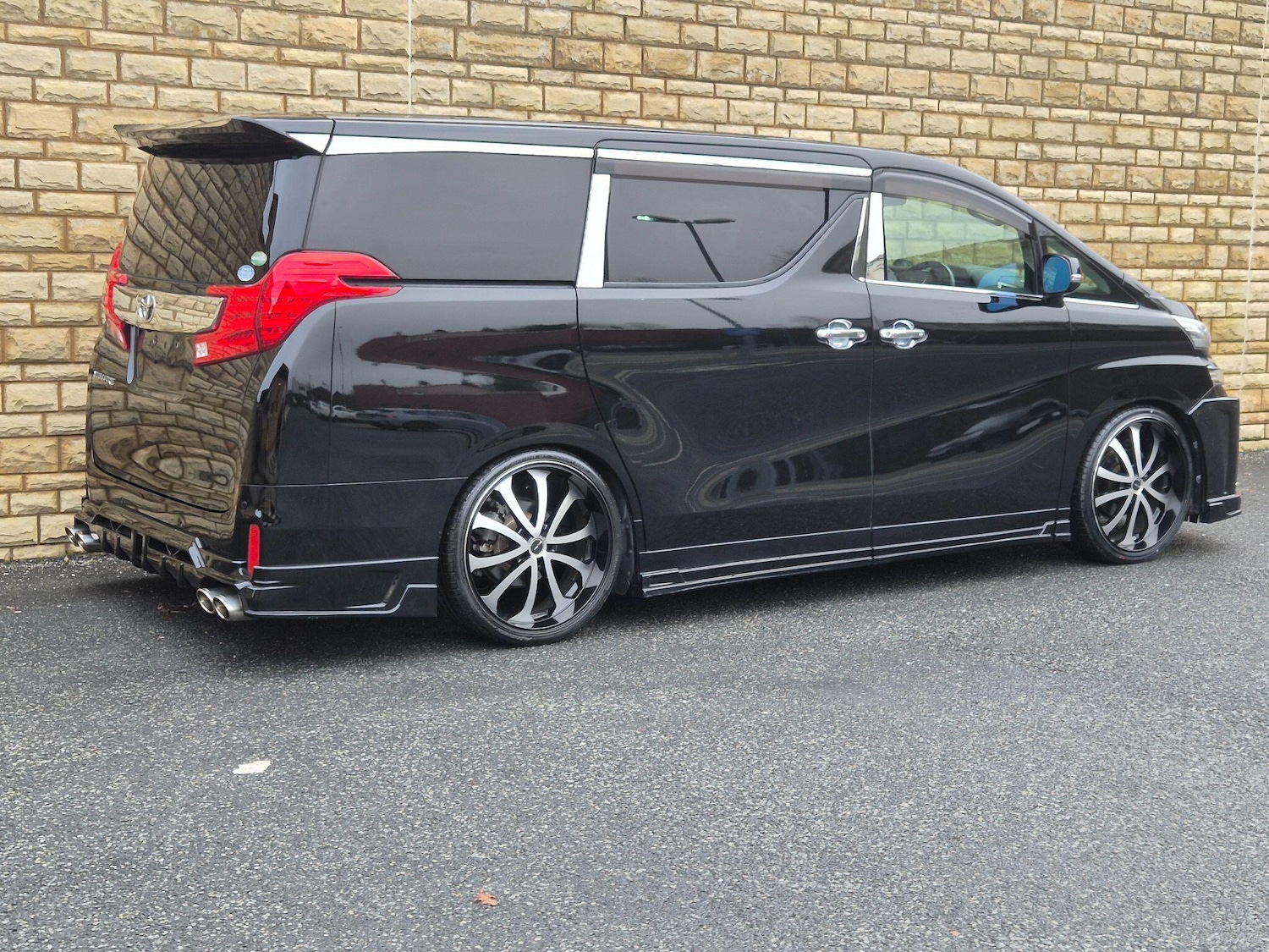 Used Toyota Vellfire 2025 for sale - 77926960: Photo 19