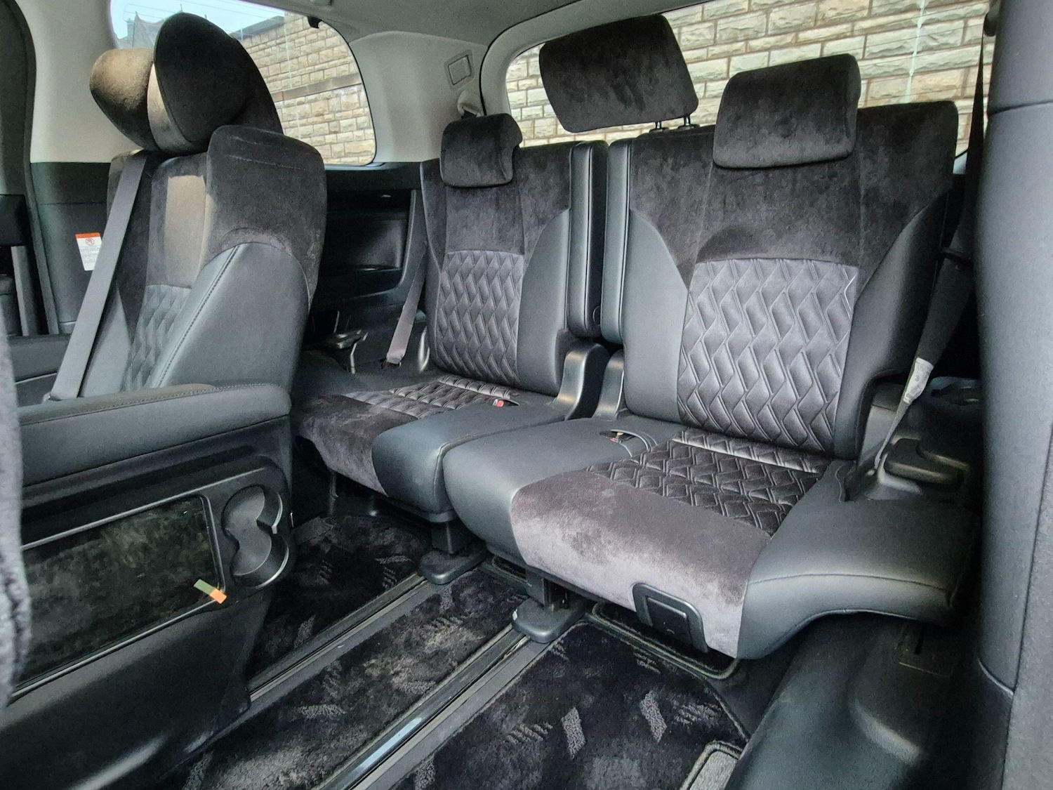 Used Toyota Vellfire 2025 for sale - 77926960: Photo 26