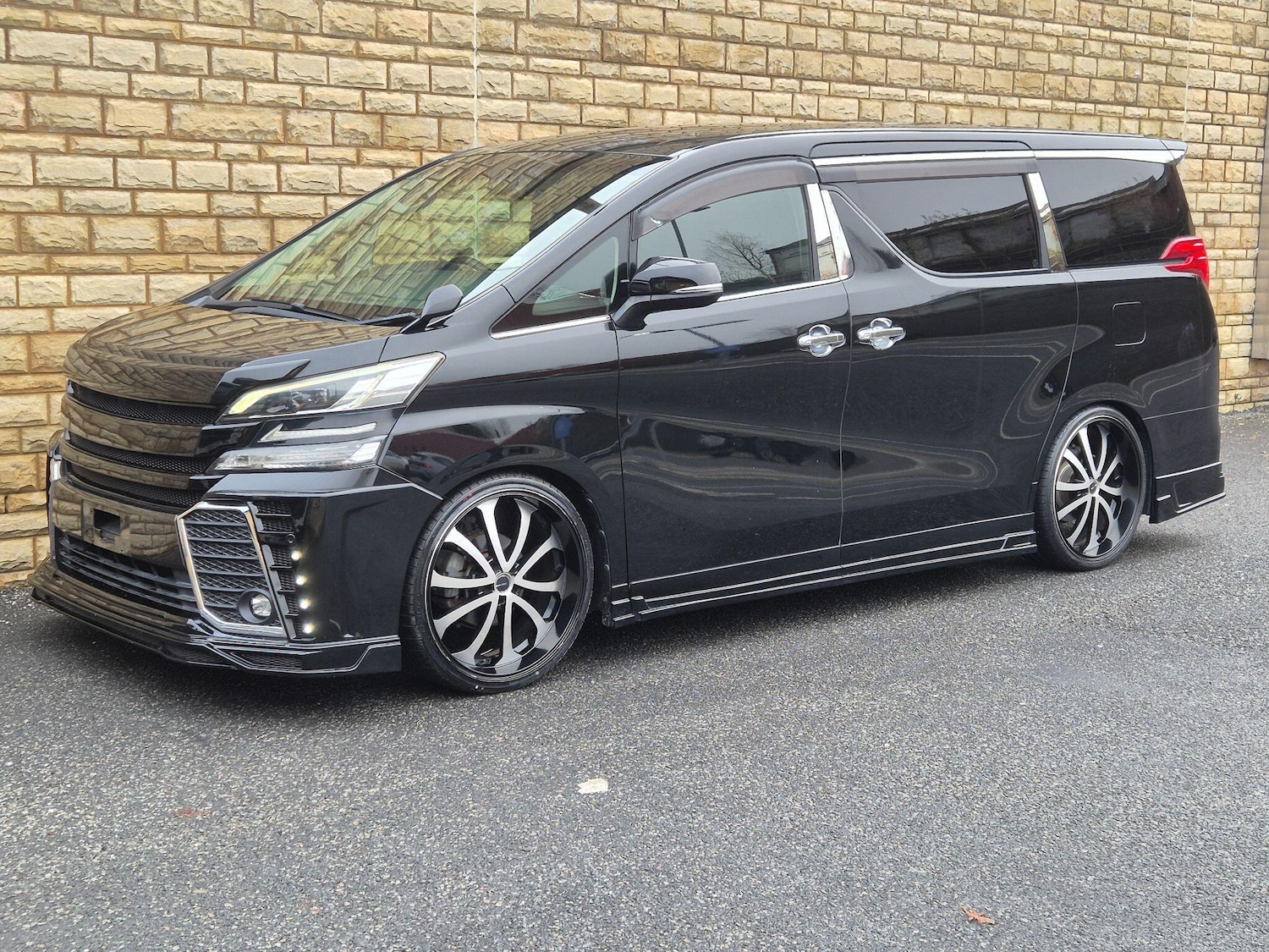 Used Toyota Vellfire 2025 for sale - 77926960: Photo 36