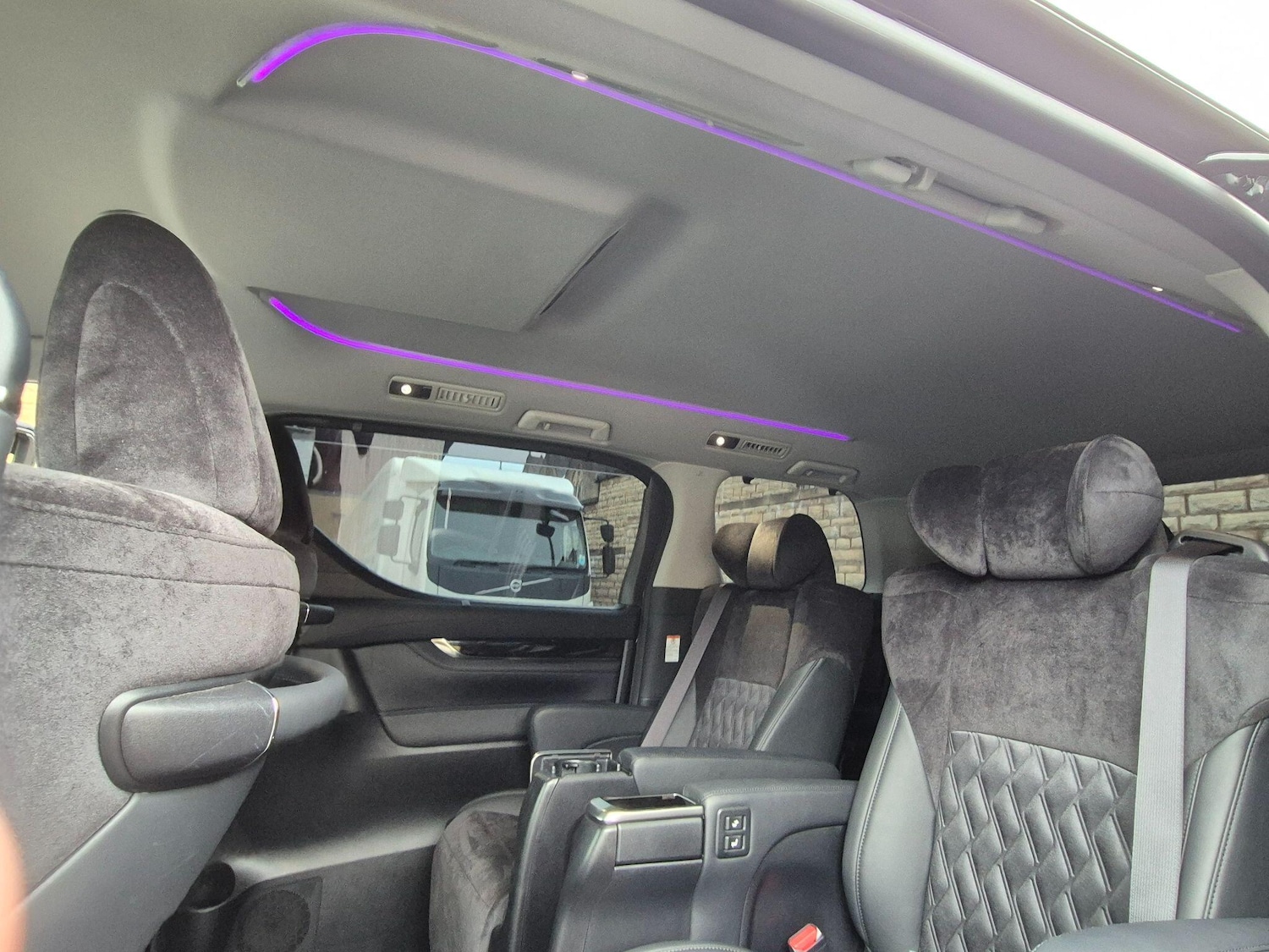 Used Toyota Vellfire 2025 for sale - 77926960: Photo 38