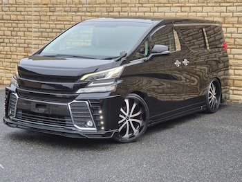 Used Toyota Vellfire 2015 for sale - 77926960: Photo