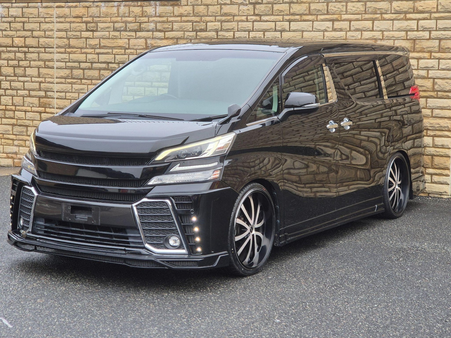 Used Toyota Vellfire 2025 for sale - 77926960: Photo 5