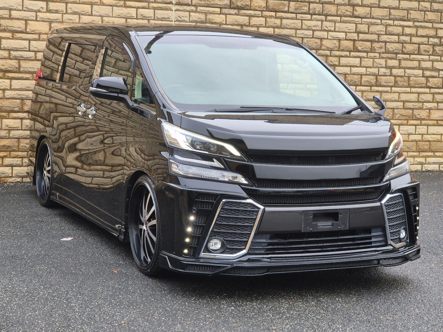 Used Toyota Vellfire 2025 for sale - 77926960: Photo 9