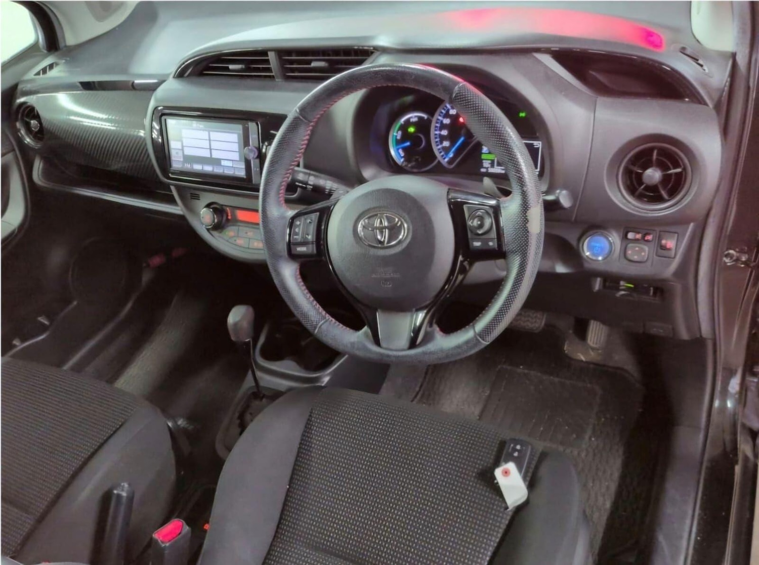 Used Toyota Yaris for sale - 78127863: Photo 7