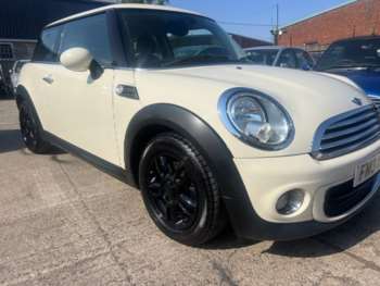 2013 (13) - 1.6 One Euro 5 3dr