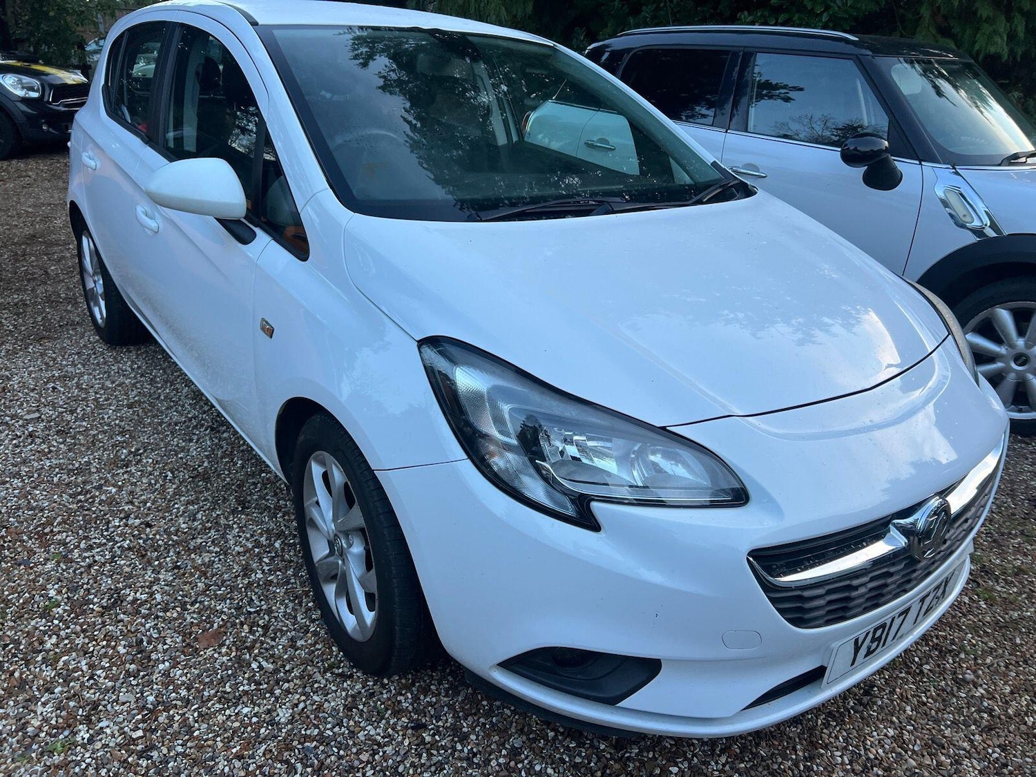 Used Vauxhall Corsa 2017 for sale - 76866542: Photo 2