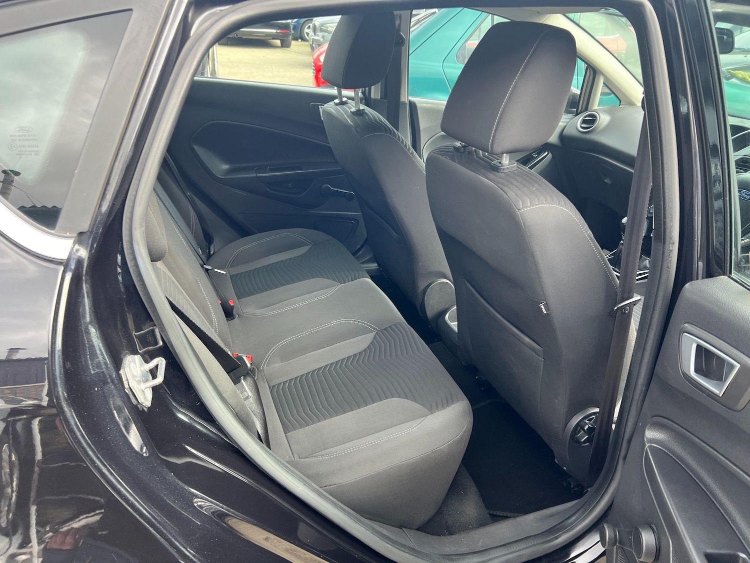 Used Ford Fiesta 2013 for sale - 76913602: Photo 12