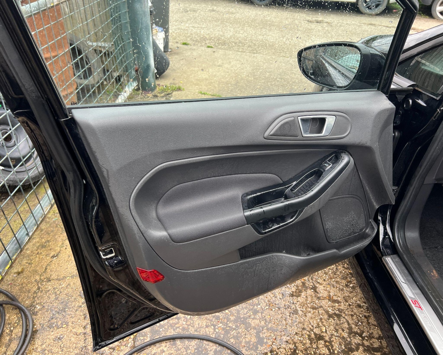 Used Ford Fiesta 2017 for sale - 78100499: Photo 12