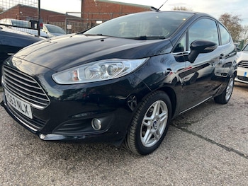 Used Ford Fiesta 2013 for sale - 76936105: Photo