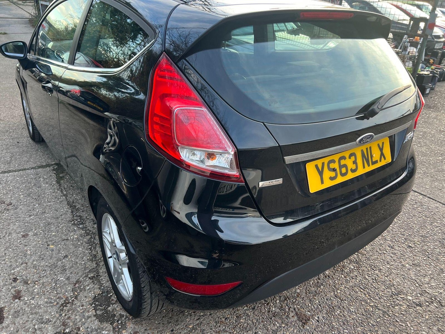 Used Ford Fiesta 2013 for sale - 76936105: Photo 7