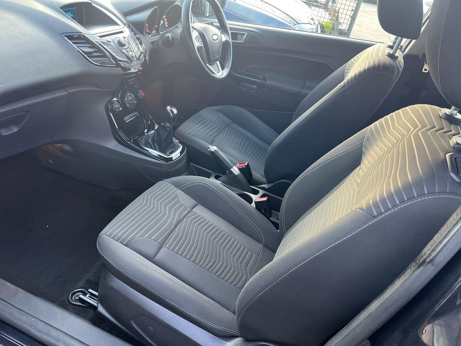 Used Ford Fiesta 2013 for sale - 76936105: Photo 8