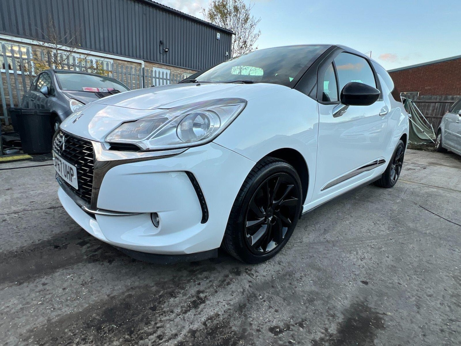 Used DS Automobiles DS 3 2017 for sale - 76398114: Photo 2