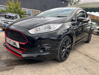 Used Ford Fiesta 2017 for sale - 75720018: Photo