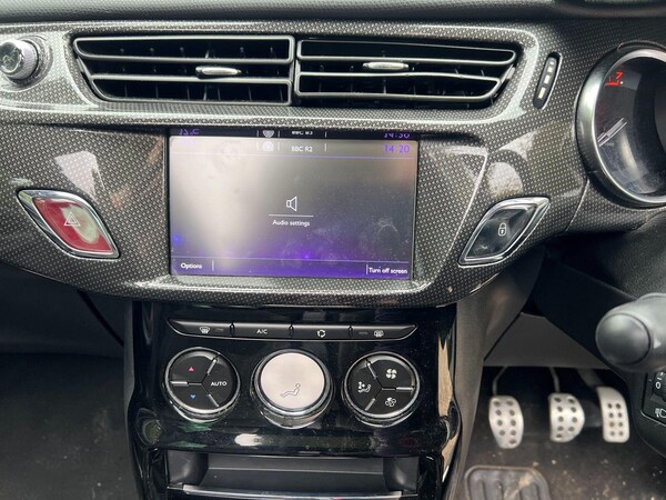 Used DS Automobiles DS 3 Cabrio 2016 for sale - 76259833: Photo 12