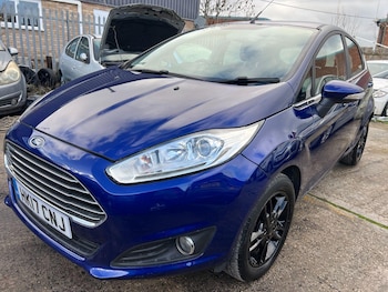 2017 (17) - 1.0 EcoBoost Zetec 5dr