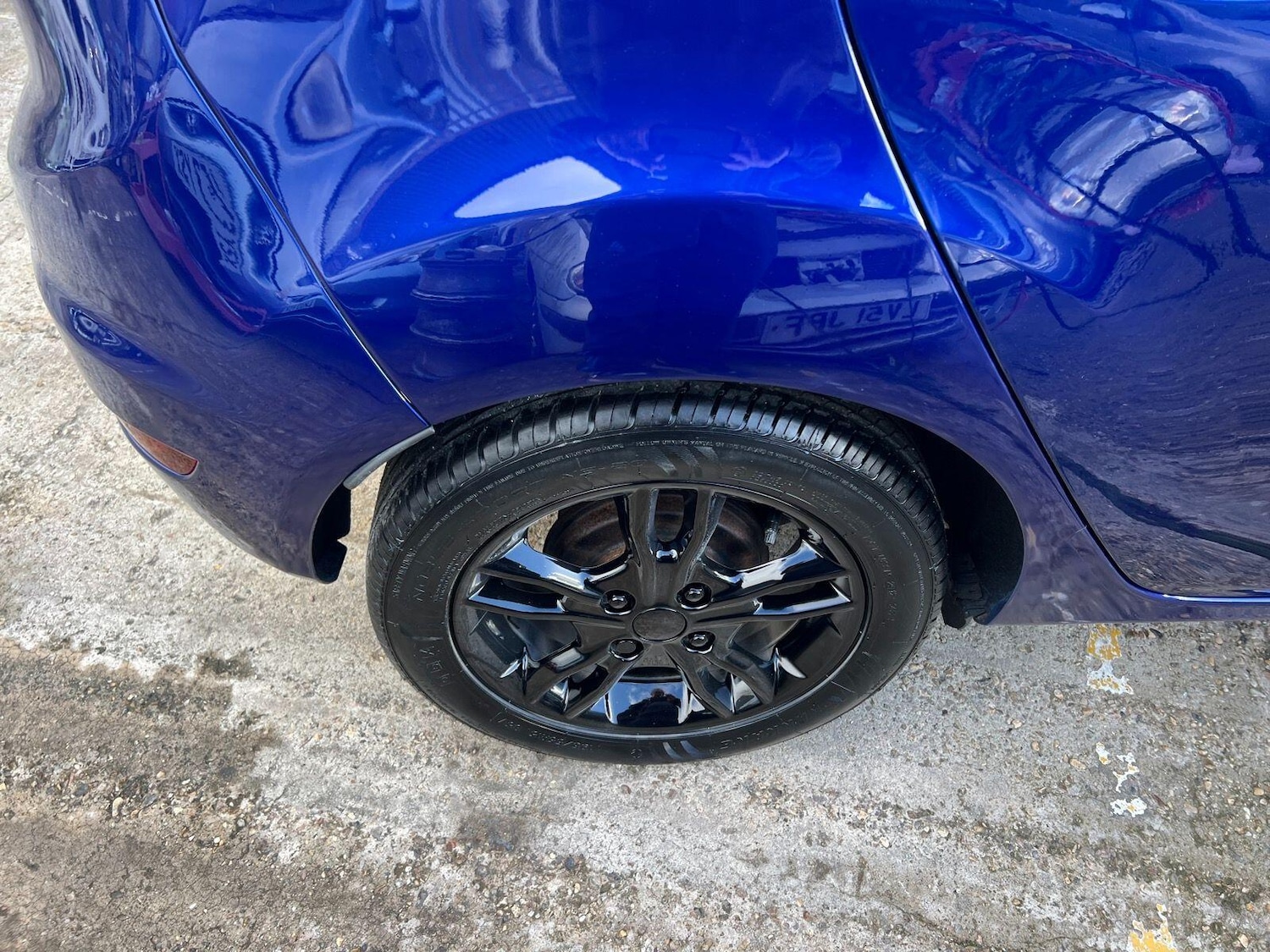 Used Ford Fiesta 2017 for sale - 77057641: Photo 6