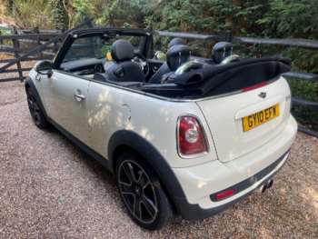 Used MINI Convertible 2010 for sale - 75334027: Photo