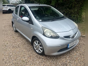 Used Toyota AYGO 2009 for sale - 79677391: Photo