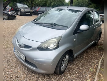 Used Toyota AYGO 2009 for sale - 79677391: Photo