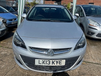 Used Vauxhall Astra 2013 for sale - 75808899: Photo
