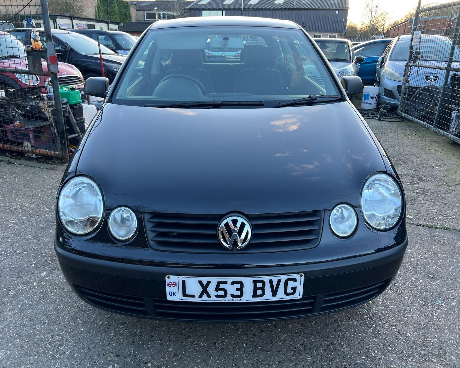 Used Volkswagen Polo 2003 for sale - 77824611: Photo 2