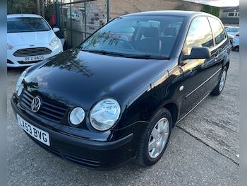 Used Volkswagen Polo 2003 for sale - 77824611: Photo