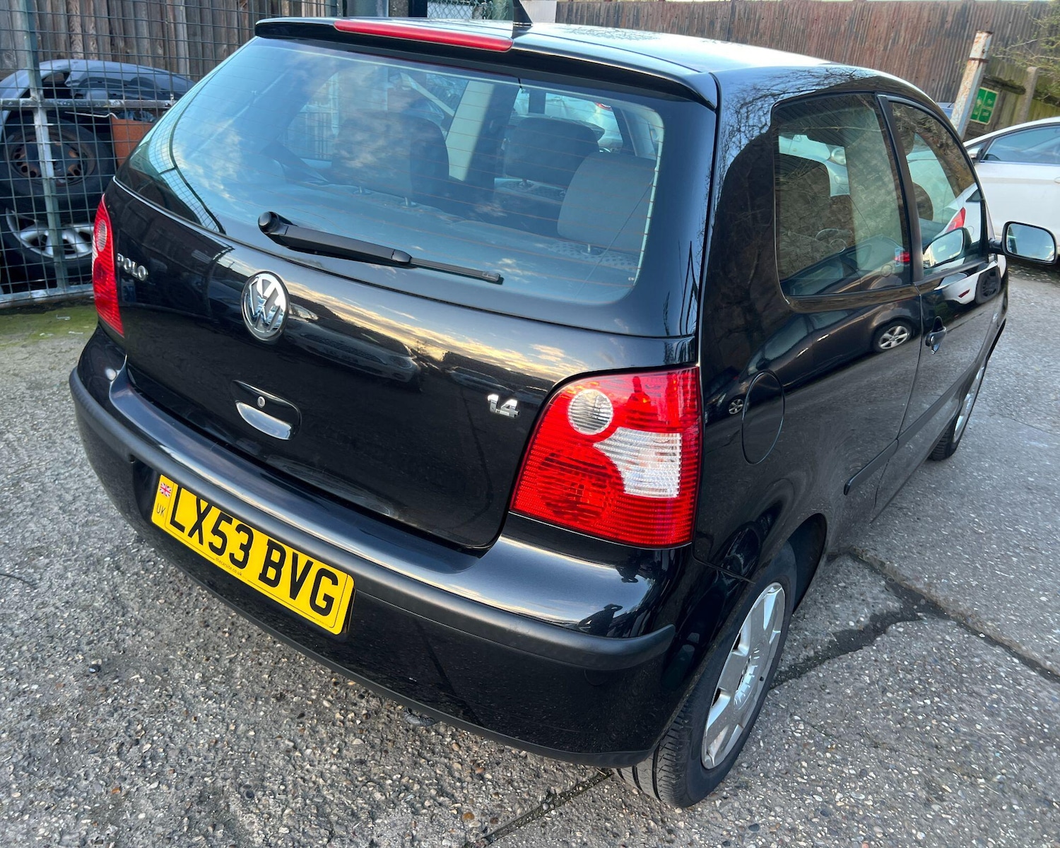 Used Volkswagen Polo 2003 for sale - 77824611: Photo 6