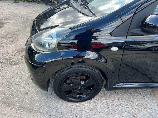Used Toyota AYGO 2010 for sale - 76306567: Photo 13