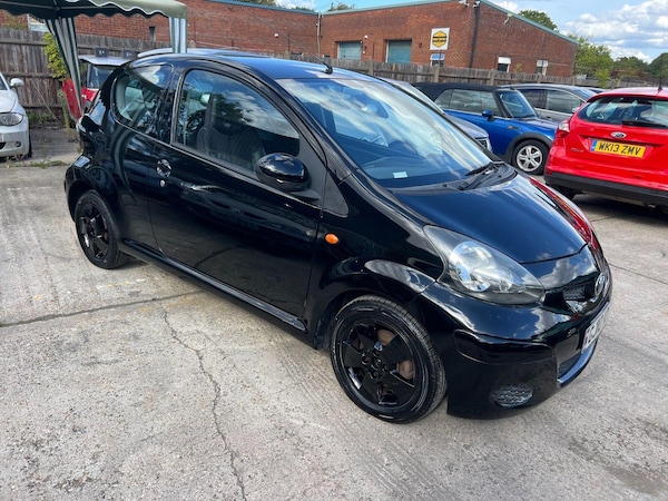 Used Toyota AYGO 2010 for sale - 76306567: Photo 5