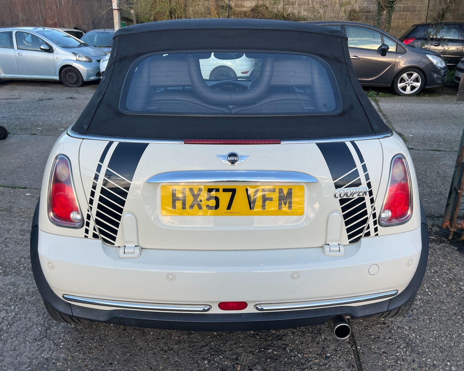 Used MINI Convertible 2007 for sale - 77823945: Photo 7