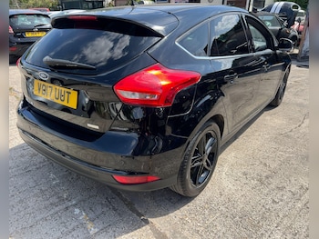 Used Ford Focus 2017 for sale - 79279397: Photo