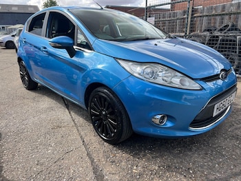 Used Ford Fiesta 2010 for sale - 75781510: Photo