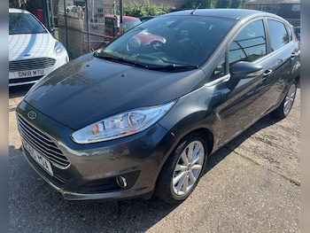 Used Ford Fiesta 2015 for sale - 78981632: Photo
