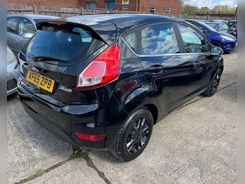Used Ford Fiesta 2015 for sale - 78245206: Photo