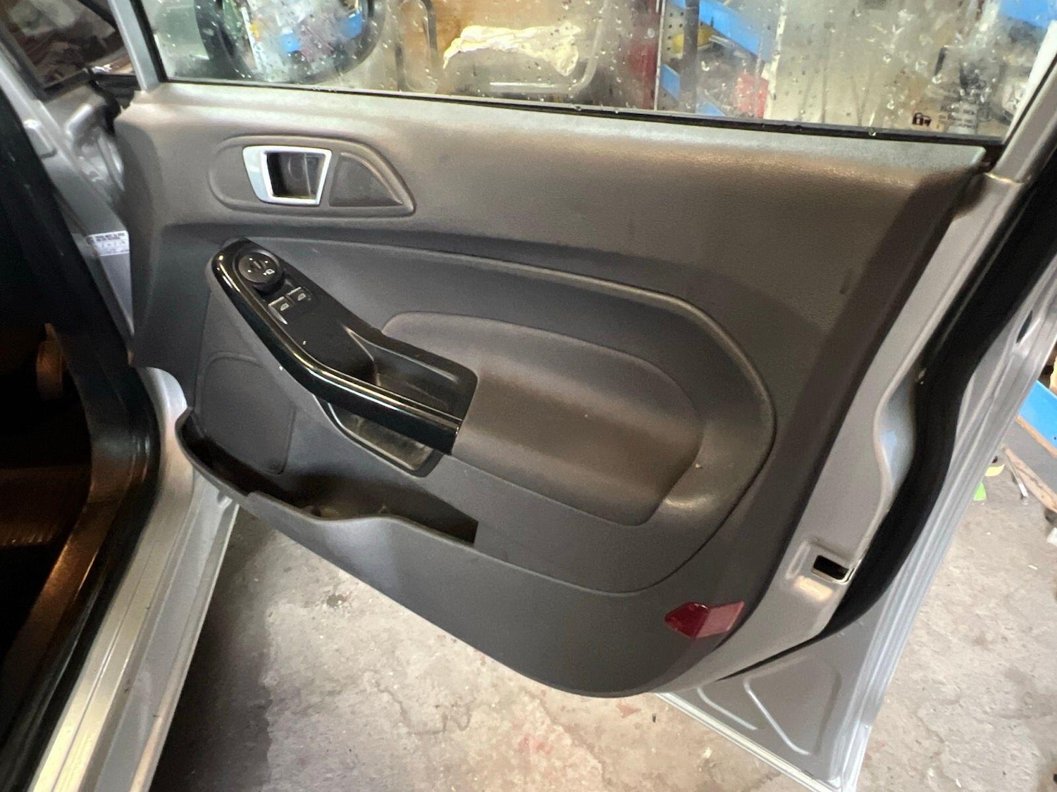 Used Ford Fiesta 2015 for sale - 77410834: Photo 3