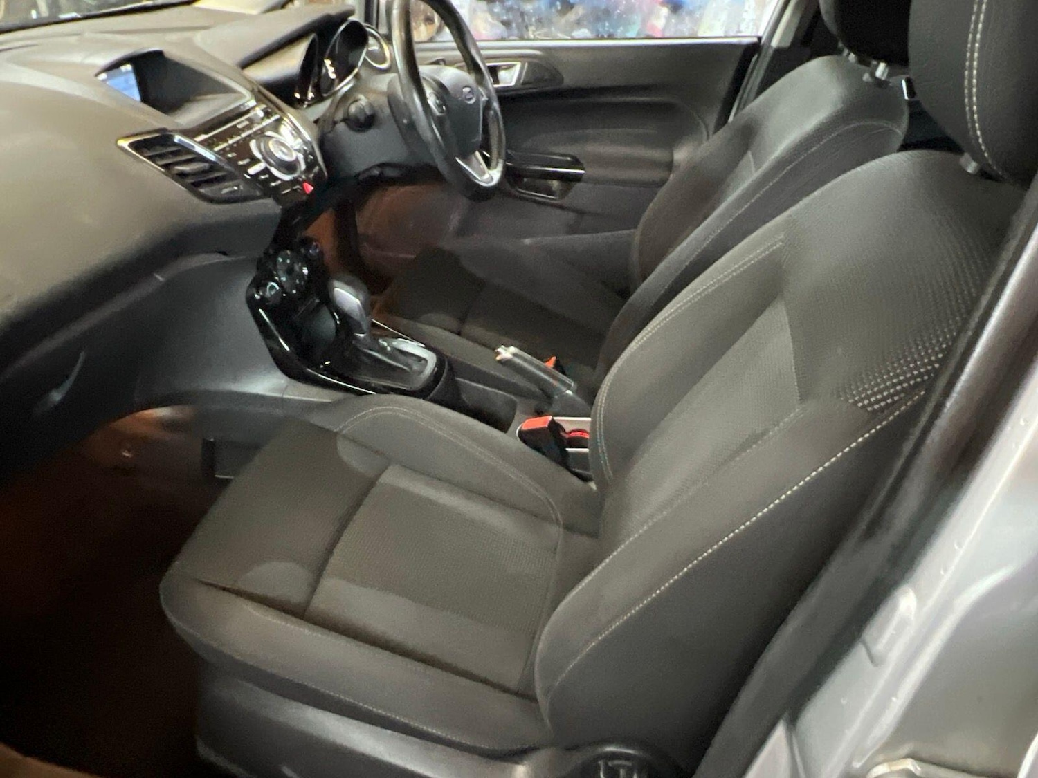 Used Ford Fiesta 2015 for sale - 77410834: Photo 6