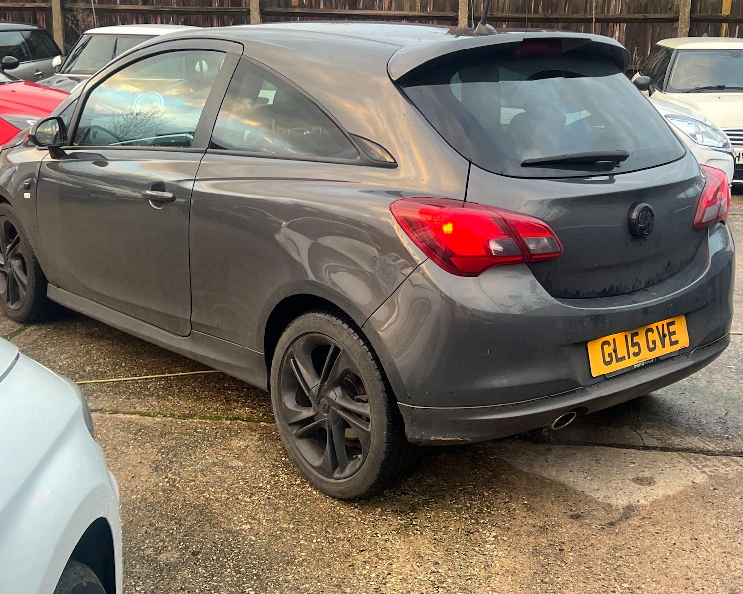 Used Vauxhall Corsa 2015 for sale - 77305945: Photo 2