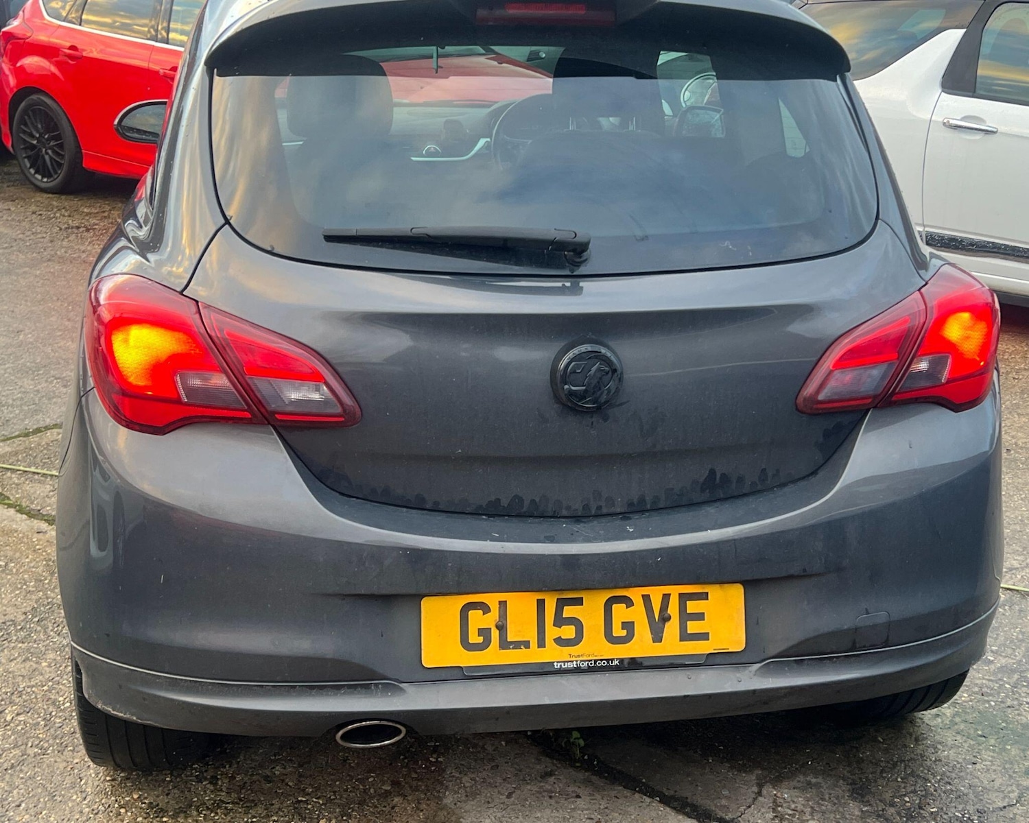 Used Vauxhall Corsa 2015 for sale - 77305945: Photo 3