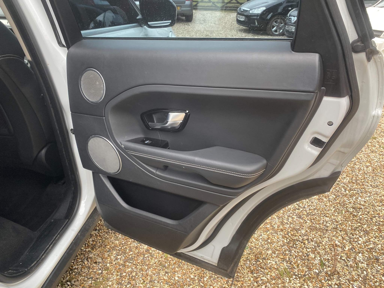 Used Land Rover Range Rover Evoque 2011 for sale - 78063084: Photo 9