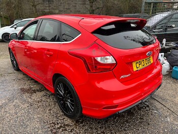 Used Ford Focus 2013 for sale - 76032142: Photo 4