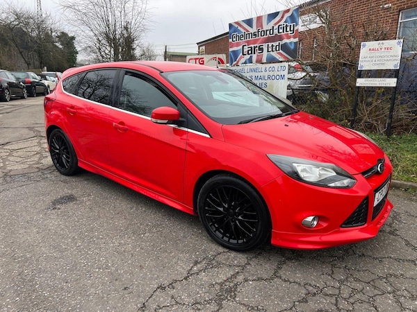 Used Ford Focus 2013 for sale - 76032142: Photo 7