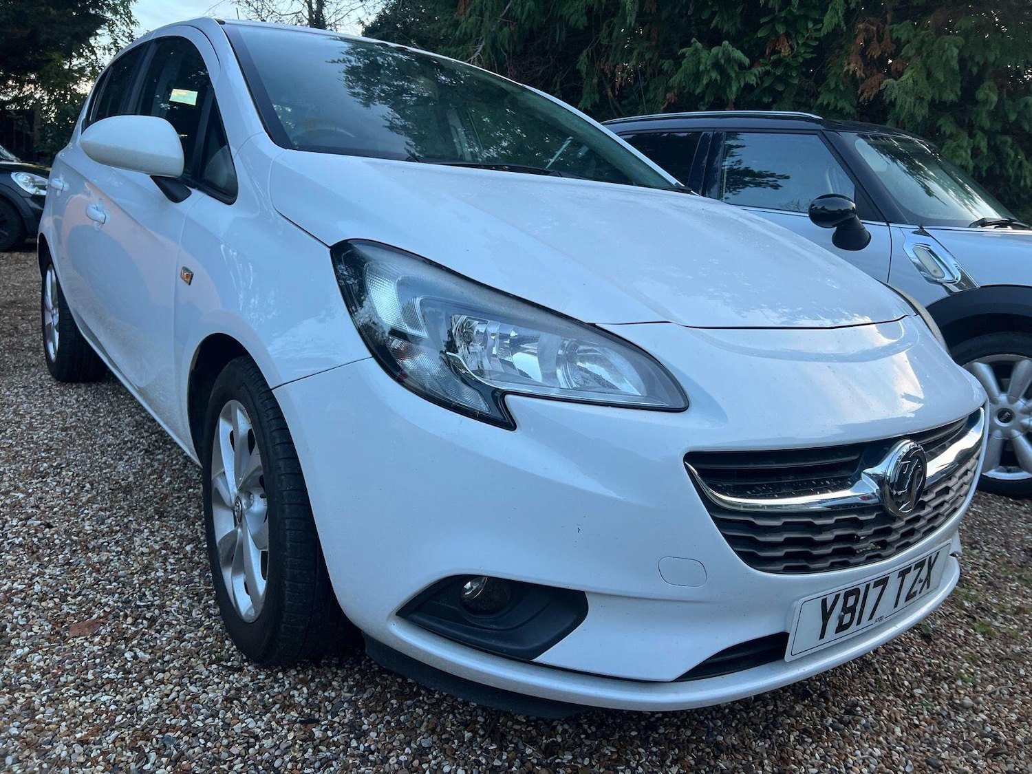 Used Vauxhall Corsa 2017 for sale - 76562053: Photo 3
