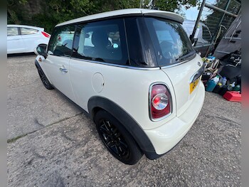 Used MINI Hatch 2011 for sale - 78923351: Photo