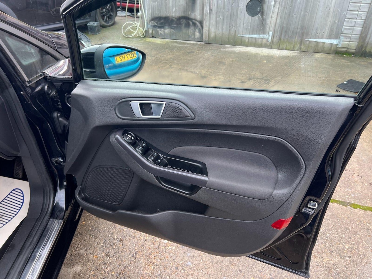 Used Ford Fiesta 2014 for sale - 76457068: Photo 15