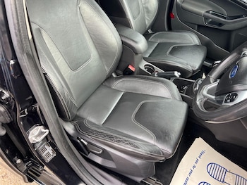 Used Ford Fiesta 2014 for sale - 76457068: Photo