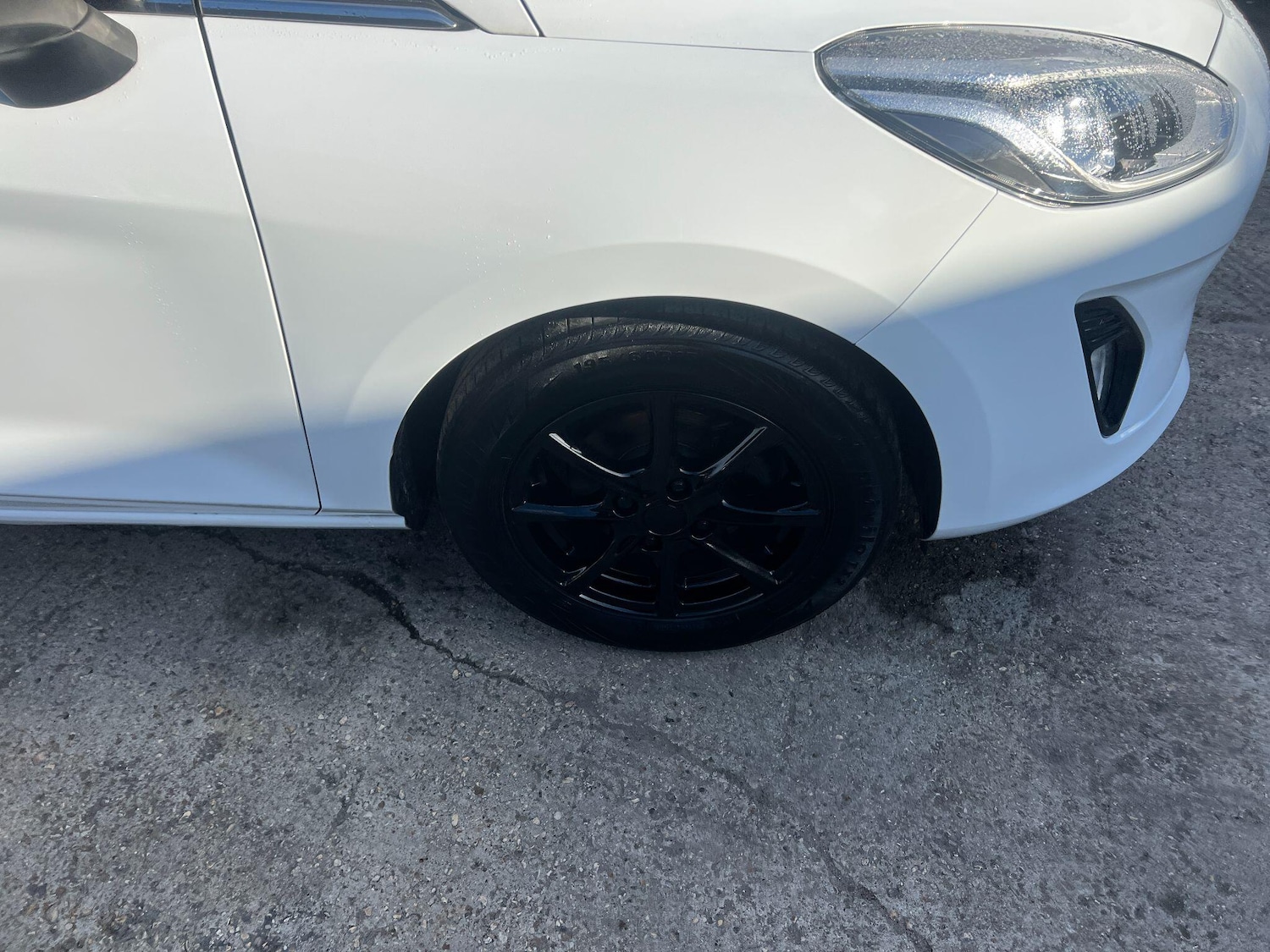 Used Ford Fiesta 2018 for sale - 76613095: Photo 4